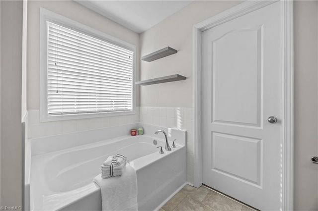 144 Sasha Drive, Lexington, NC 27295