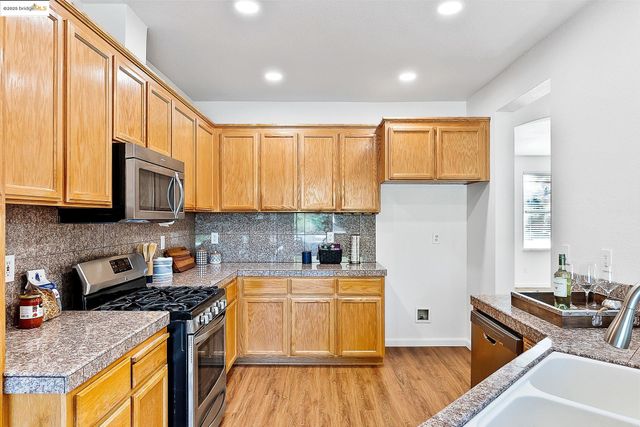 1879 Mount Conness Way, Antioch, CA 94531