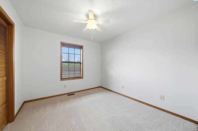 628 Meadows Dr East, Richland, WA 99352