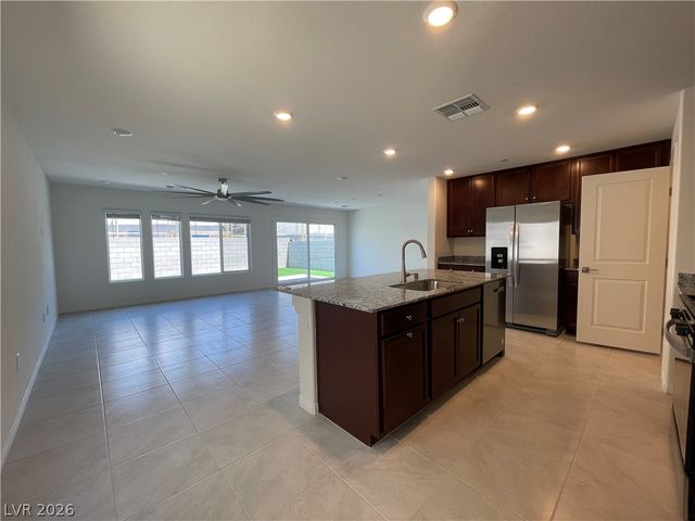 10202 Natural Anchor Street, Las Vegas, NV 89166