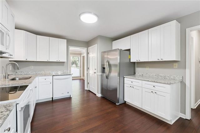 3761 Ridge Road SE, Smyrna, GA 30080