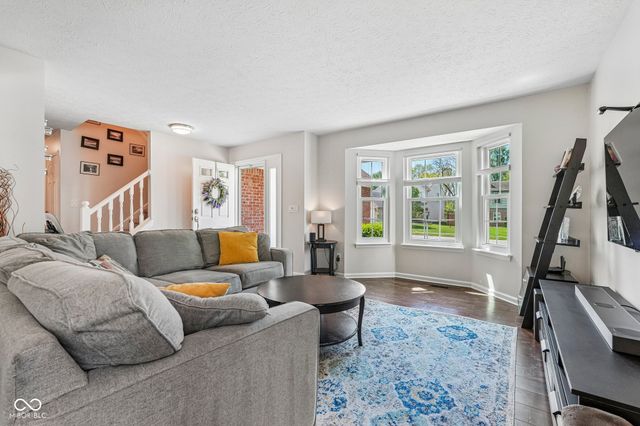 6305 Valleyview Drive, Fishers, IN 46038