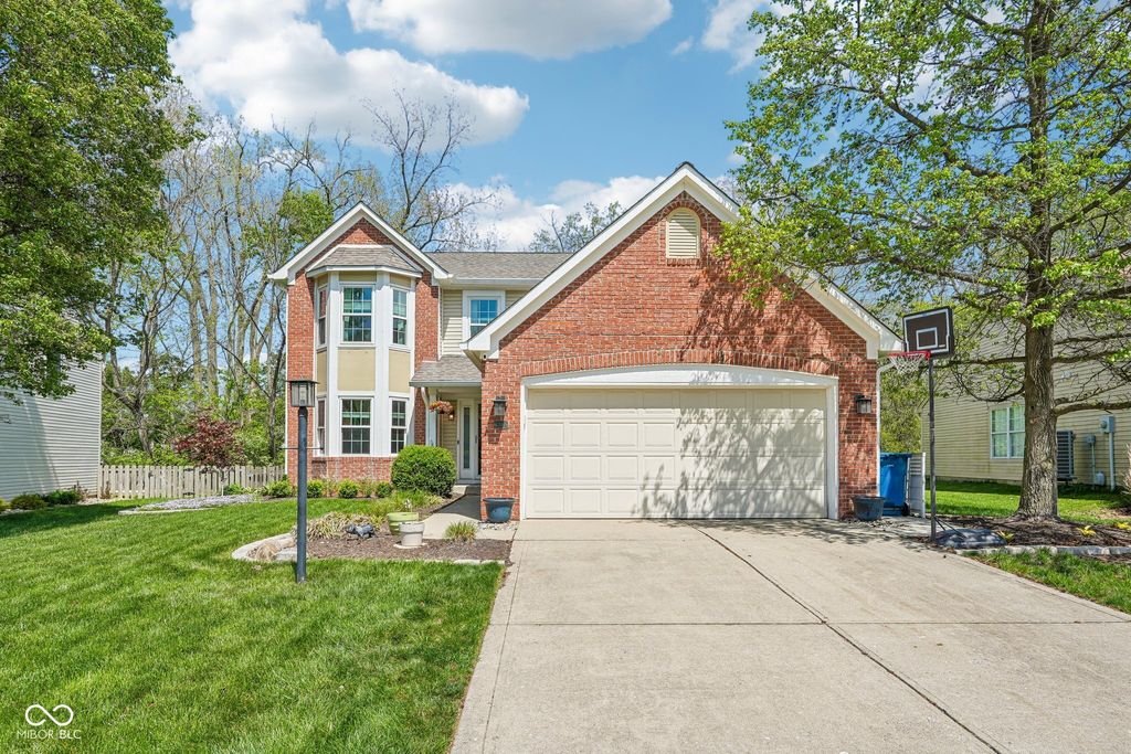 6305 Valleyview Drive, Fishers, IN 46038