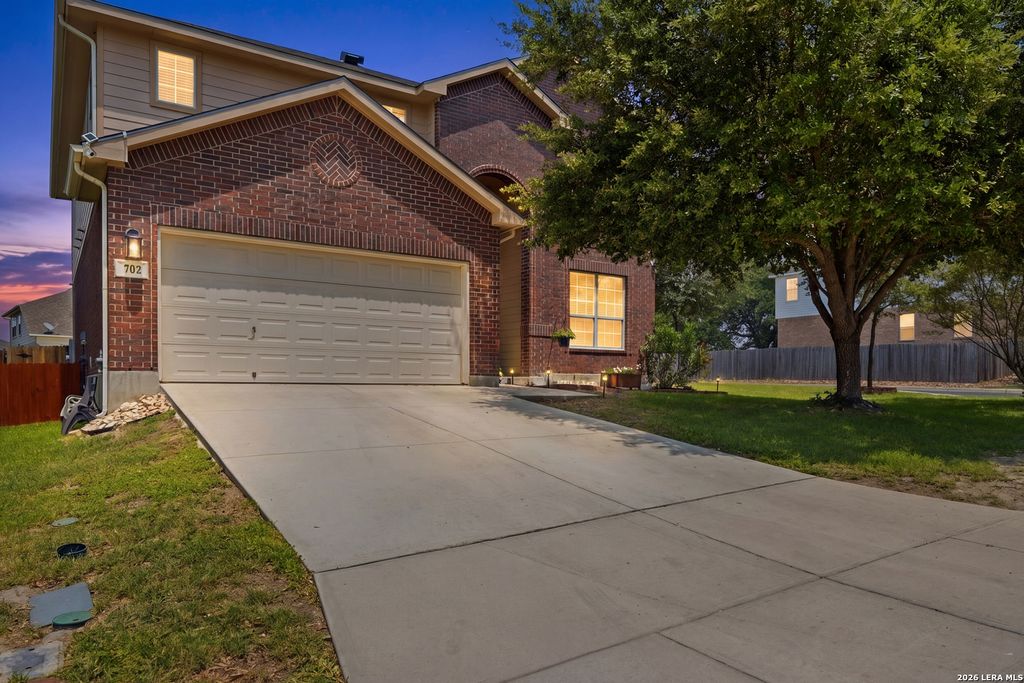 702 Point Sunset, San Antonio, TX 78253