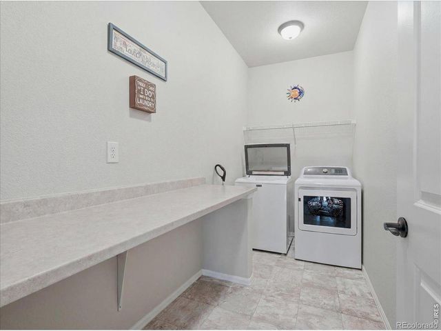 4680 Mountain Sky Court, Johnstown, CO 80534