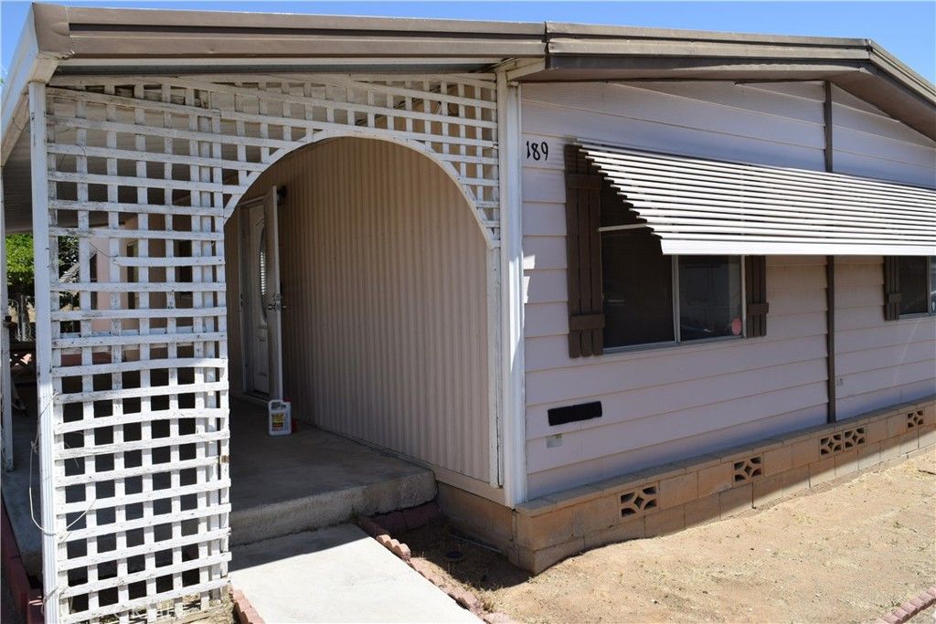 Image 1 of property listing at 20683 Waalew Rd # B189 B189, Apple Valley, CA 92307