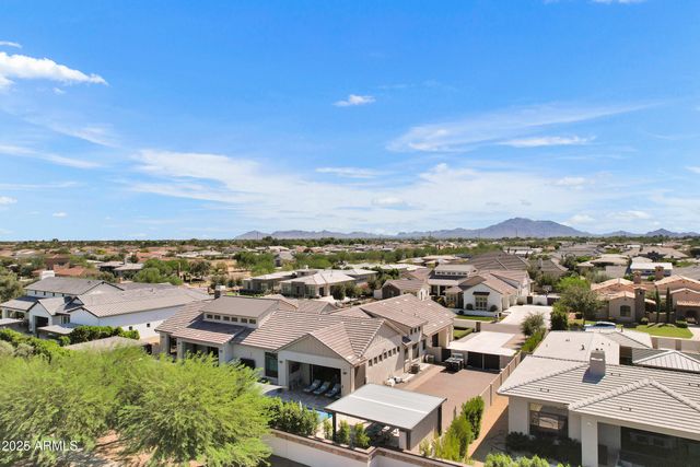 2652 E PELICAN Court, Gilbert, AZ 85297