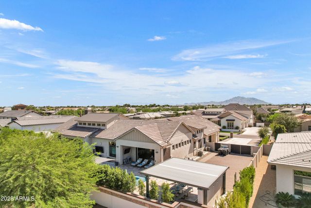 2652 E PELICAN Court, Gilbert, AZ 85297