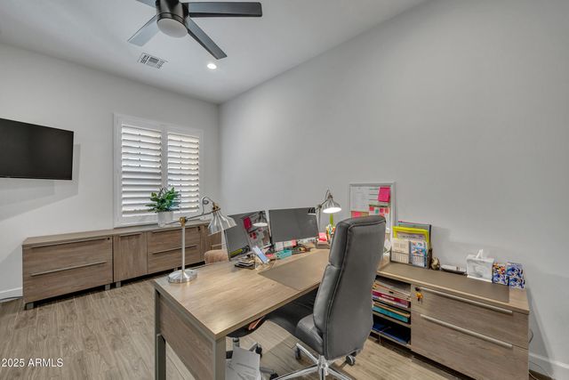 2652 E PELICAN Court, Gilbert, AZ 85297