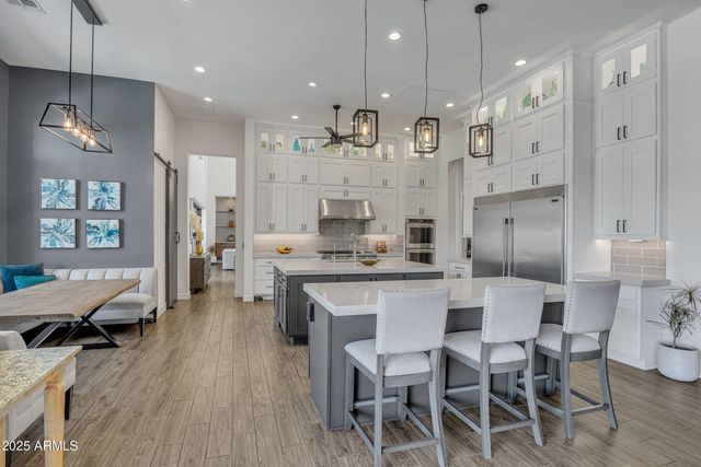 2652 E PELICAN Court, Gilbert, AZ 85297