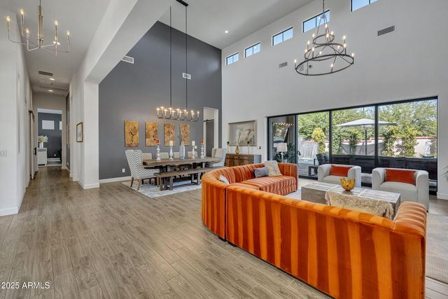 2652 E PELICAN Court, Gilbert, AZ 85297