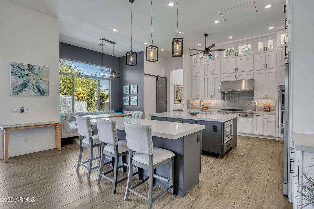 2652 E PELICAN Court, Gilbert, AZ 85297 — photo 4