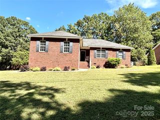 518 N Camden Road, Wingate, NC 28174