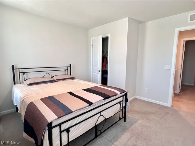 4025 N Steels Circle, Stow, OH 44224