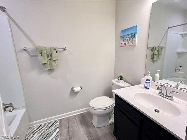 4025 N Steels Circle, Stow, OH 44224