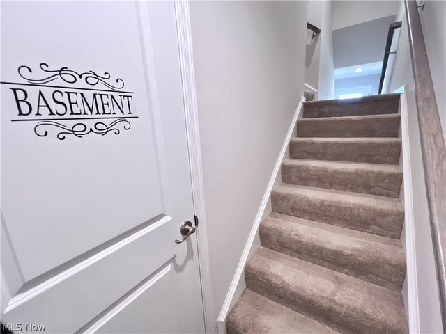 4025 N Steels Circle, Stow, OH 44224