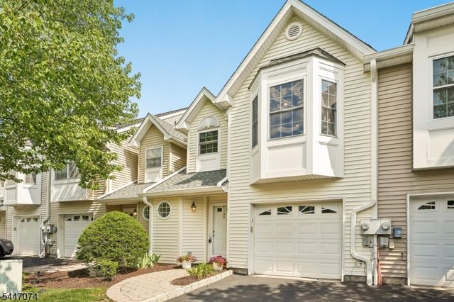 14 Helen Way, Berkeley Heights Twp., NJ 07922