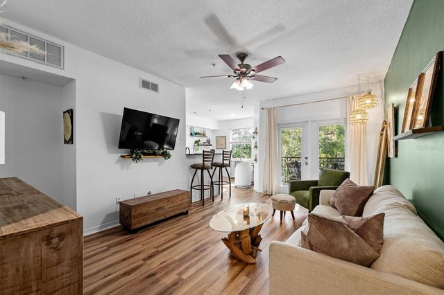 2010 E PALM AVENUE 14317, Tampa, FL 33605