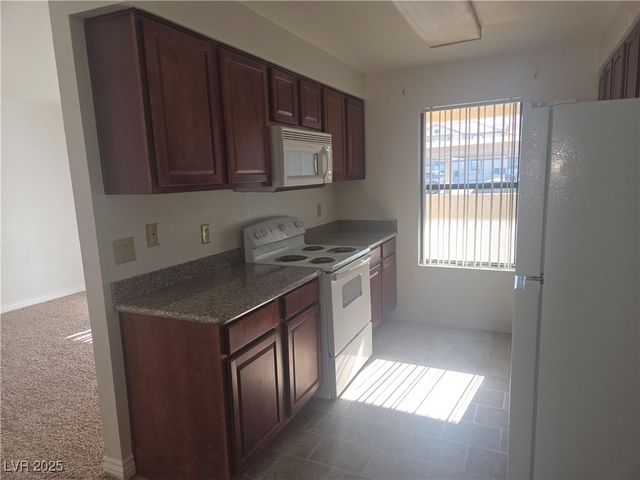 2451 North Rainbow Boulevard 1047, Las Vegas, NV 89108