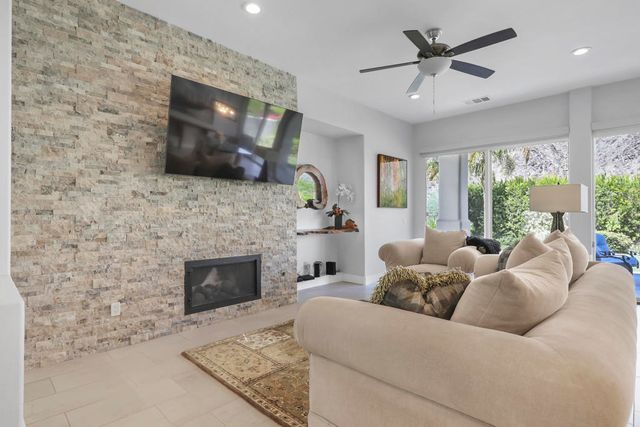 79440 Canterbury, La Quinta, CA 92253
