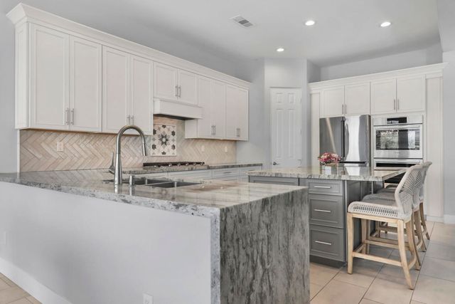 79440 Canterbury, La Quinta, CA 92253