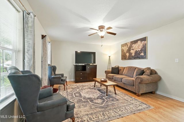 701 Washington Street, Bay Saint Louis, MS 39520