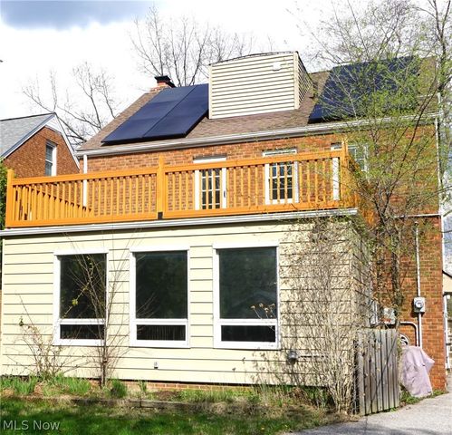 3710 Strandhill Road, Shaker Heights, OH 44122
