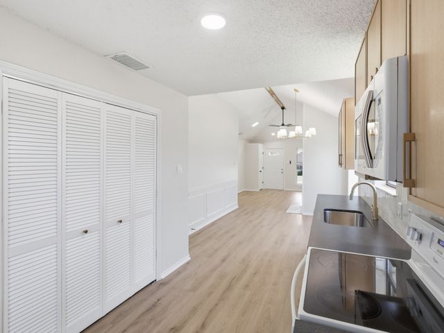 749 Red Oak Drive, Lewisville, TX 75067