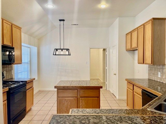 9137 RIPLEY Street, Fort Worth, TX 76244