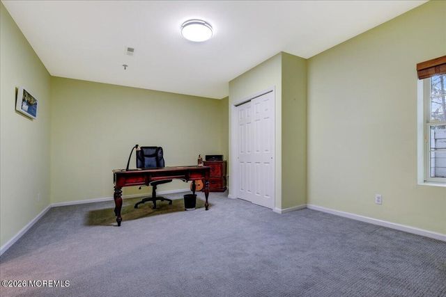 1 Spinaker Lane, Red Bank, NJ 07701