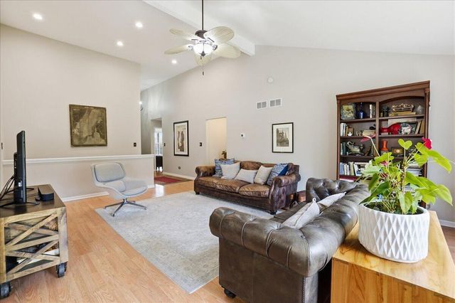 6760 Coffman Drive, Schererville, IN 46375
