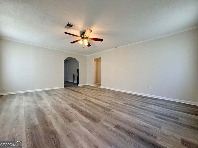 97 Barker Street, Rossville, GA 30741