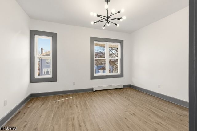 41 Girard Pl, Newark City, NJ 07108