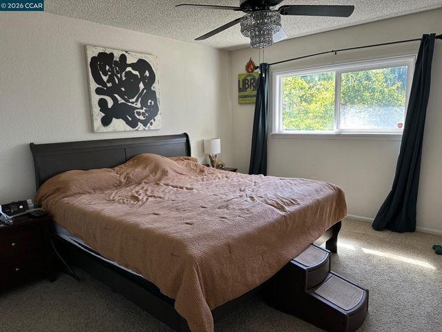 4 Sheffield Ct, San Pablo, CA 94806