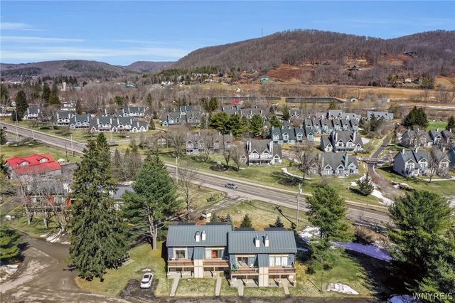 2 Alpine 2, Ellicottville, NY 14731