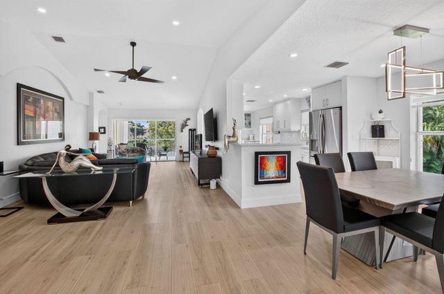 12467 Crystal Pointe Drive 202, Boynton Beach, FL 33437
