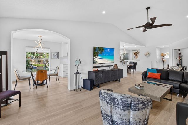 12467 Crystal Pointe Drive 202, Boynton Beach, FL 33437