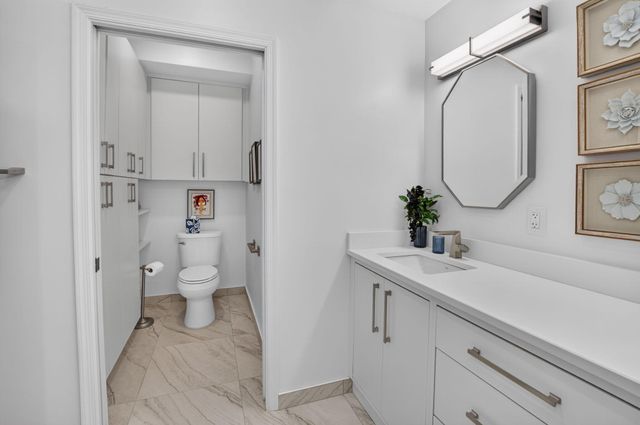 12467 Crystal Pointe Drive 202, Boynton Beach, FL 33437