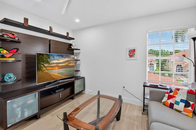 12467 Crystal Pointe Drive 202, Boynton Beach, FL 33437