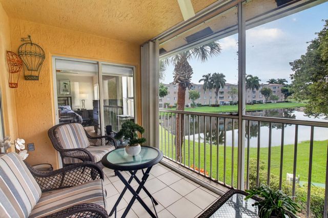 12467 Crystal Pointe Drive 202, Boynton Beach, FL 33437