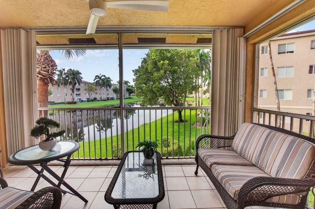 12467 Crystal Pointe Drive 202, Boynton Beach, FL 33437