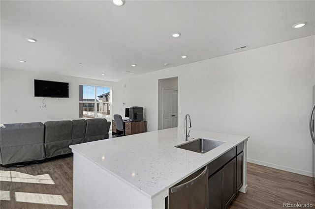 1980 S Fultondale Court, Aurora, CO 80018