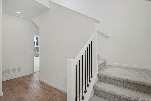 1980 S Fultondale Court, Aurora, CO 80018