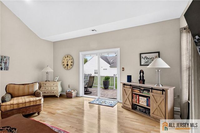 20 George W Helme Drive, Helmetta, NJ 08828