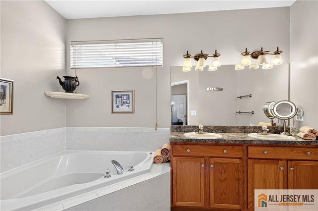 20 George W Helme Drive, Helmetta, NJ 08828