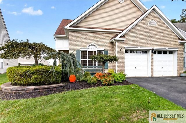 20 George W Helme Drive, Helmetta, NJ 08828