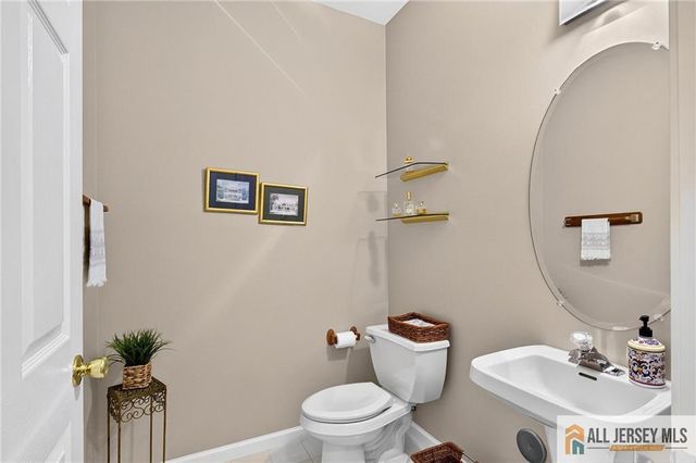20 George W Helme Drive, Helmetta, NJ 08828