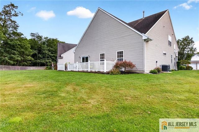 20 George W Helme Drive, Helmetta, NJ 08828