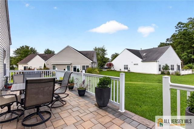 20 George W Helme Drive, Helmetta, NJ 08828