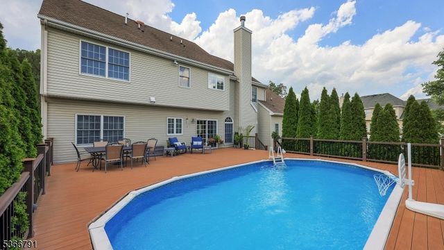 31 Burniston Ct, Hillsborough Twp., NJ 08844